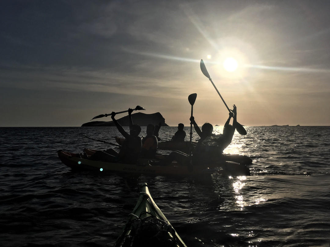 Fun Kayaks Ibiza景点图片