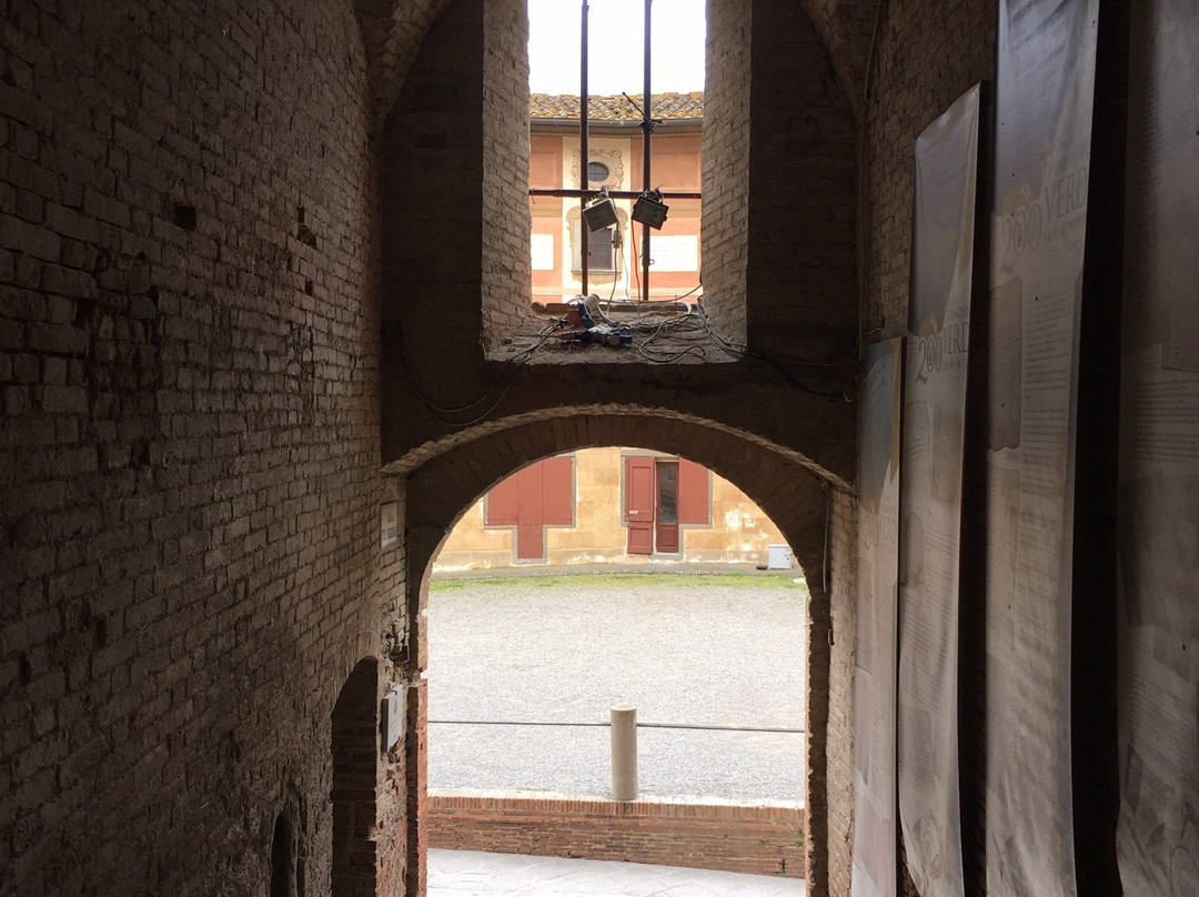 Palazzo del Seminario-圣米尼亚托必去景点