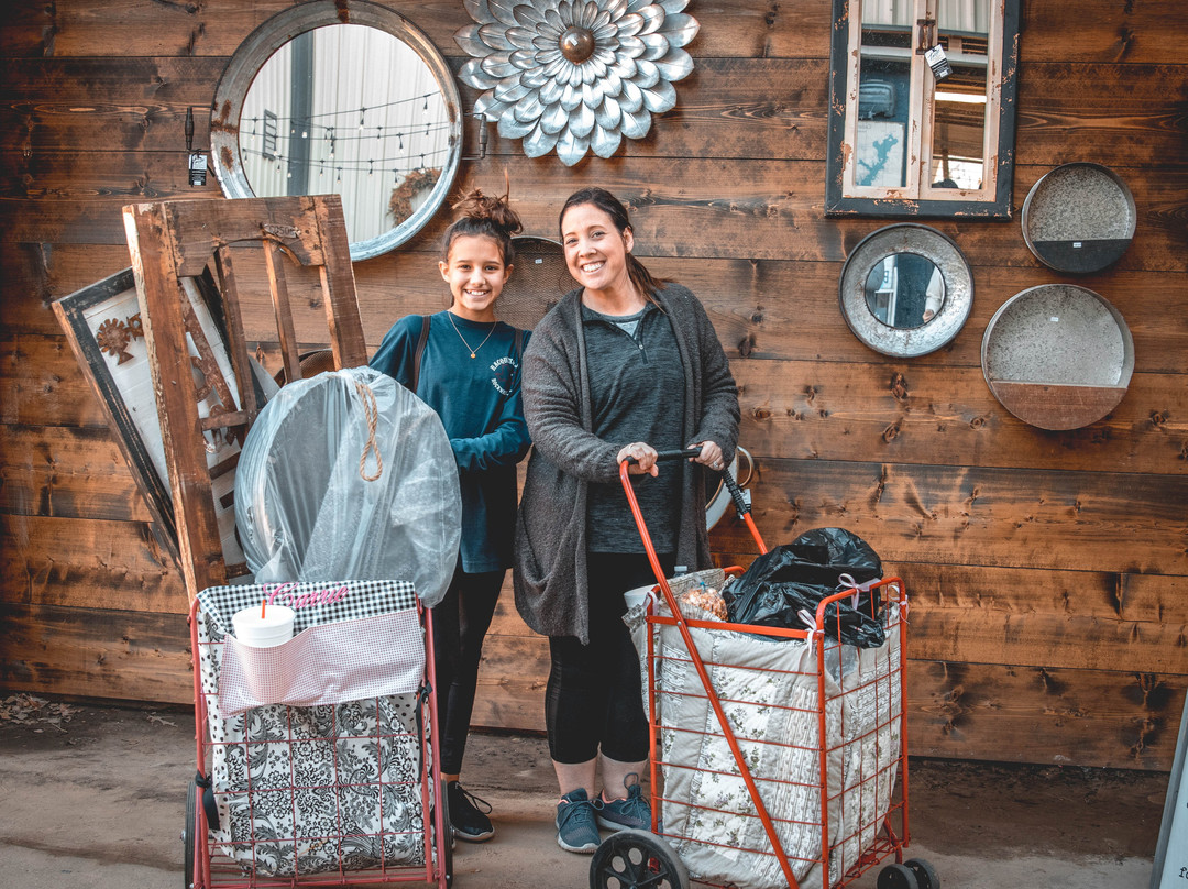 First Monday-Canton必去景点