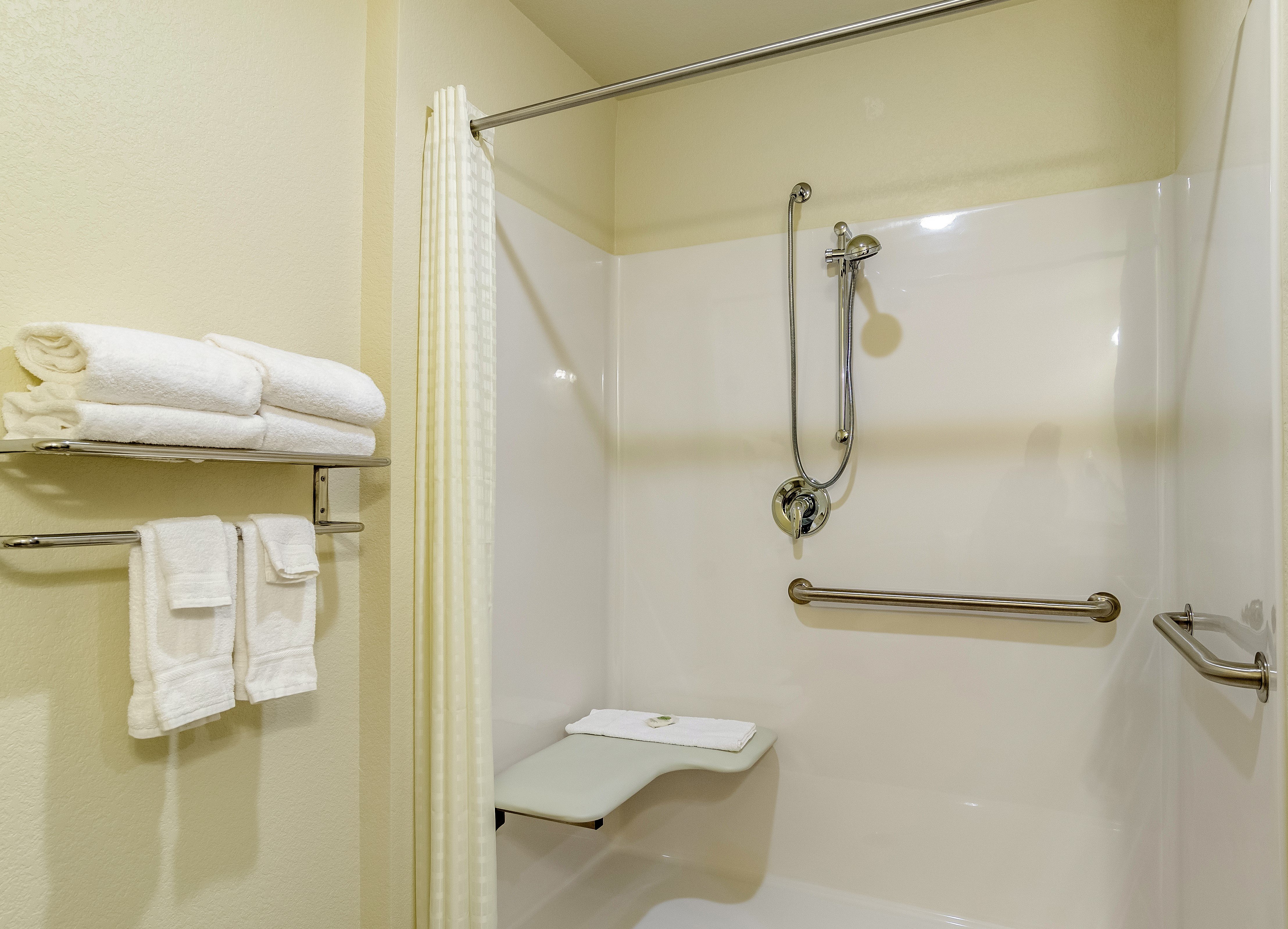 Cobblestone Inn & Suites-官方