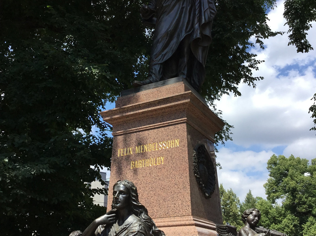 Felix Mendelssohn Bartholdy Denkmal-莱比锡必去景点