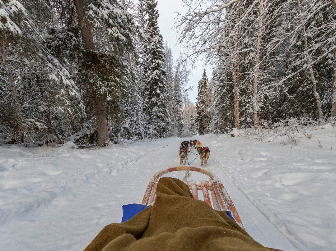 珍娜温泉度假村主图