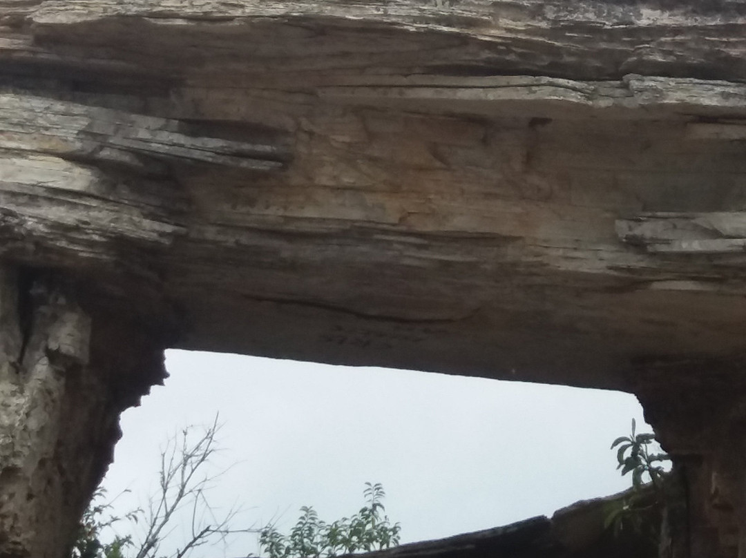 Pedra Furada-Sao Thome das Letras必去景点