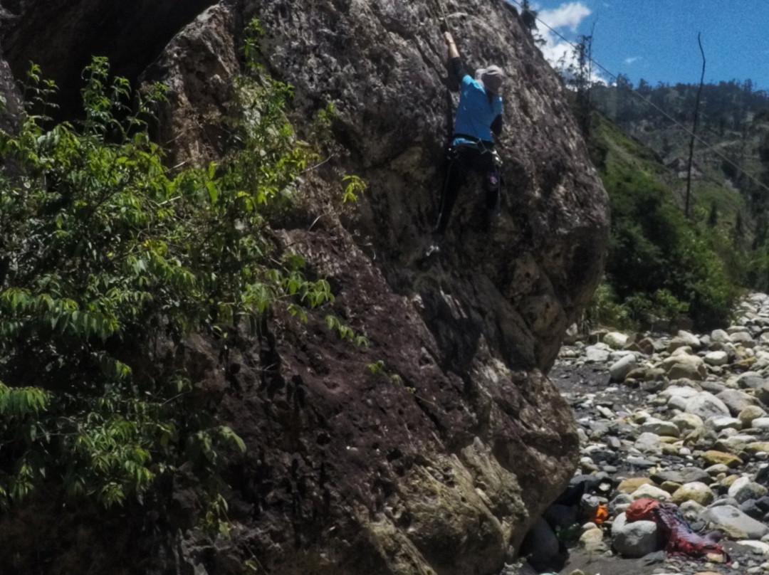 Climb Sorata-Sorata必去景点