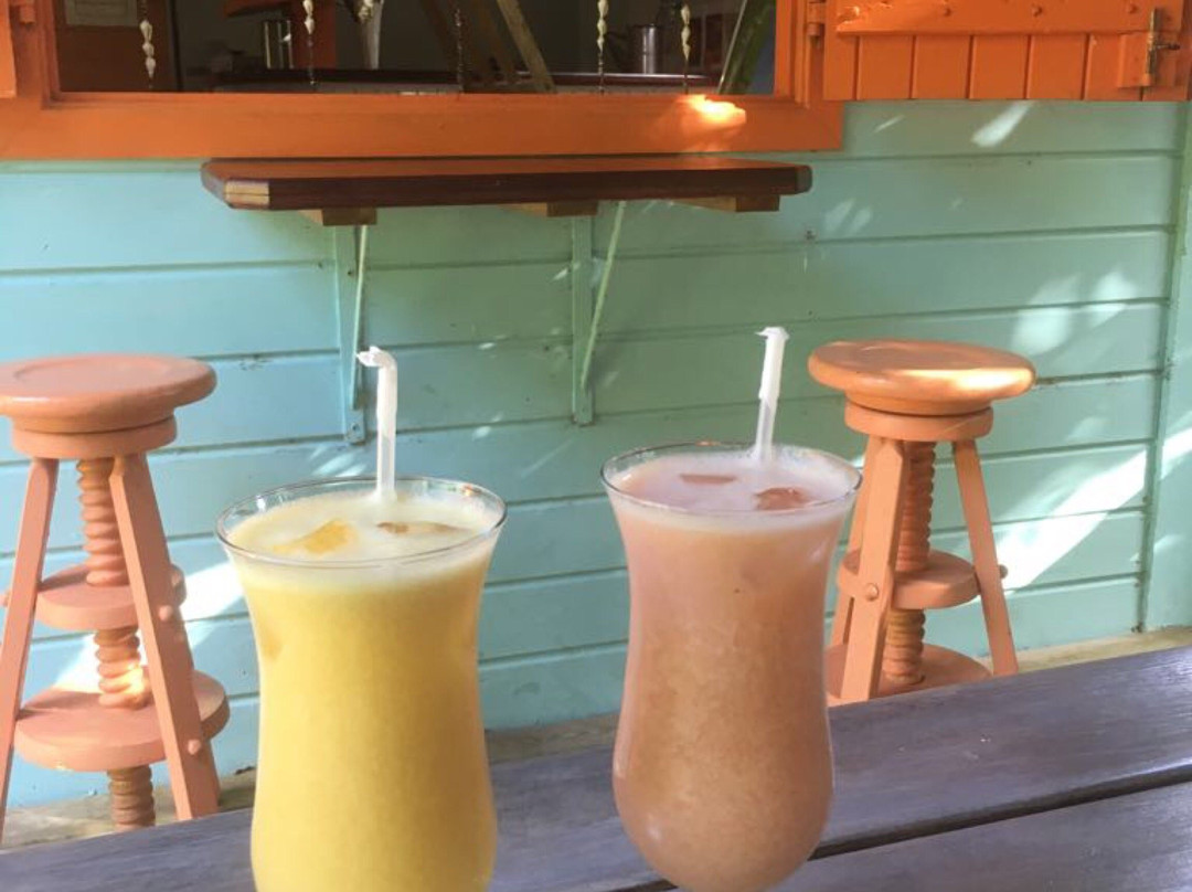 Aux Couleurs Locales-Les Anses d'Arlet必去景点