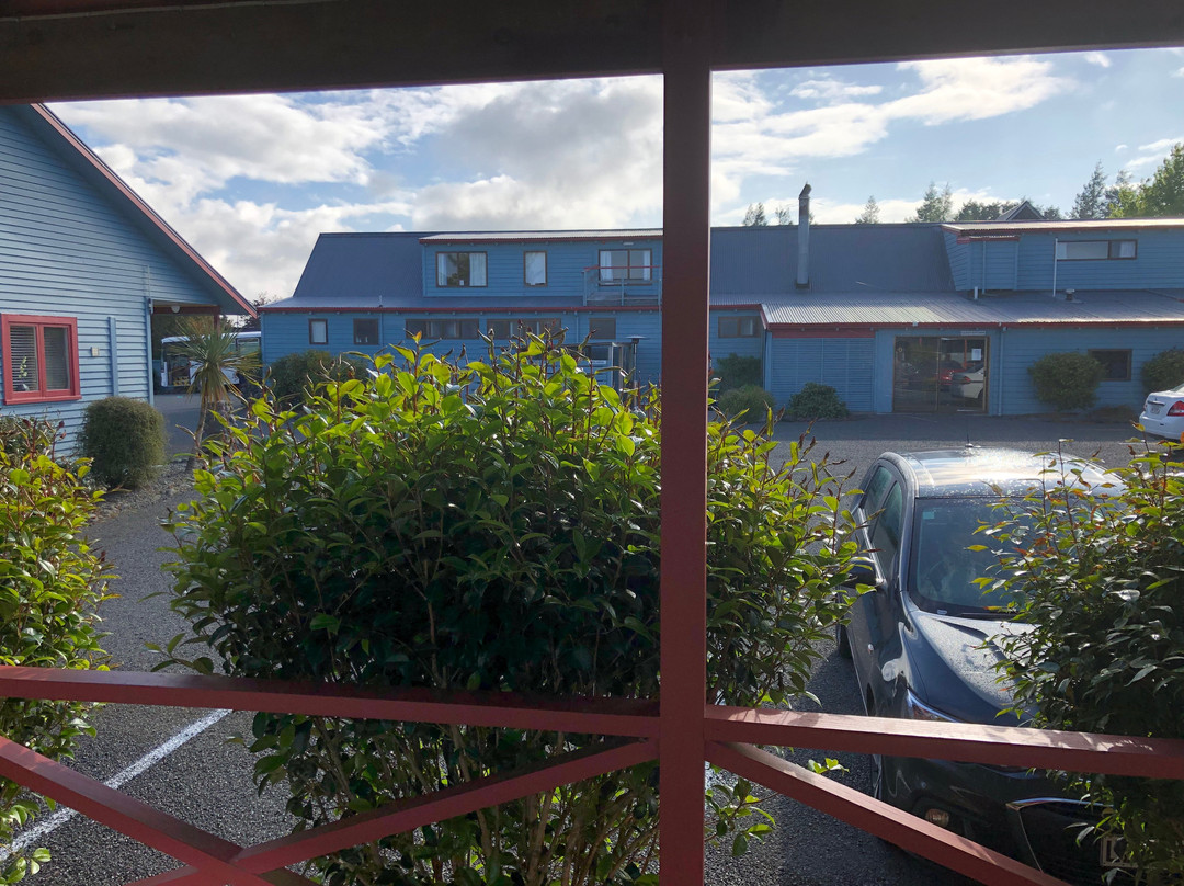 冒险汽车旅馆主图