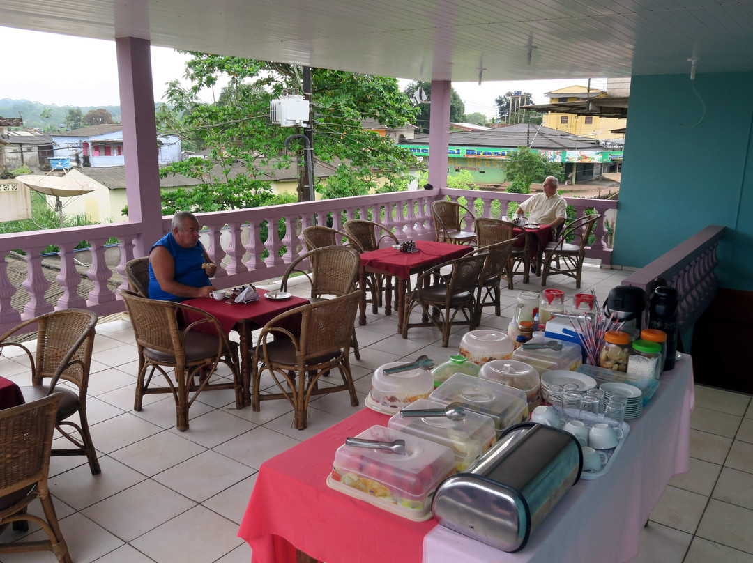 Tropical Hotel主图