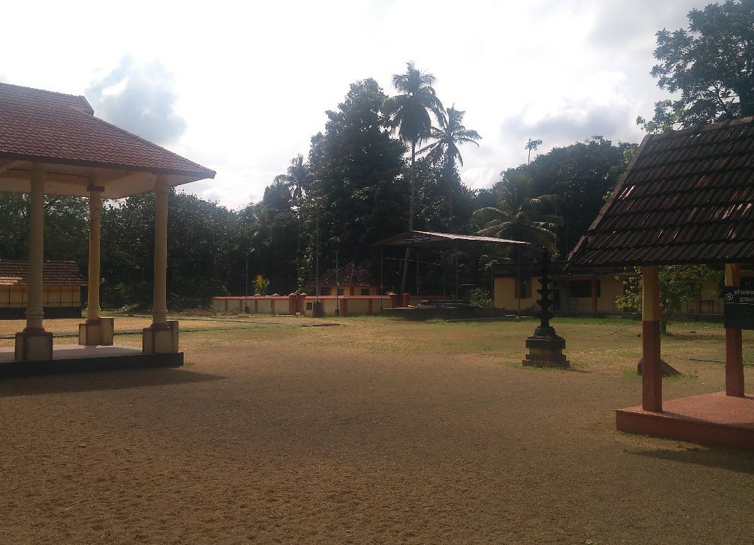 Thiruvanvandoor Pambanaiappan Temple-阿拉普扎必去景点