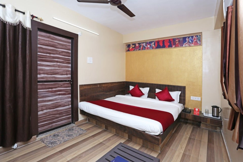 OYO 10137 Hotel Vaishnavi主图