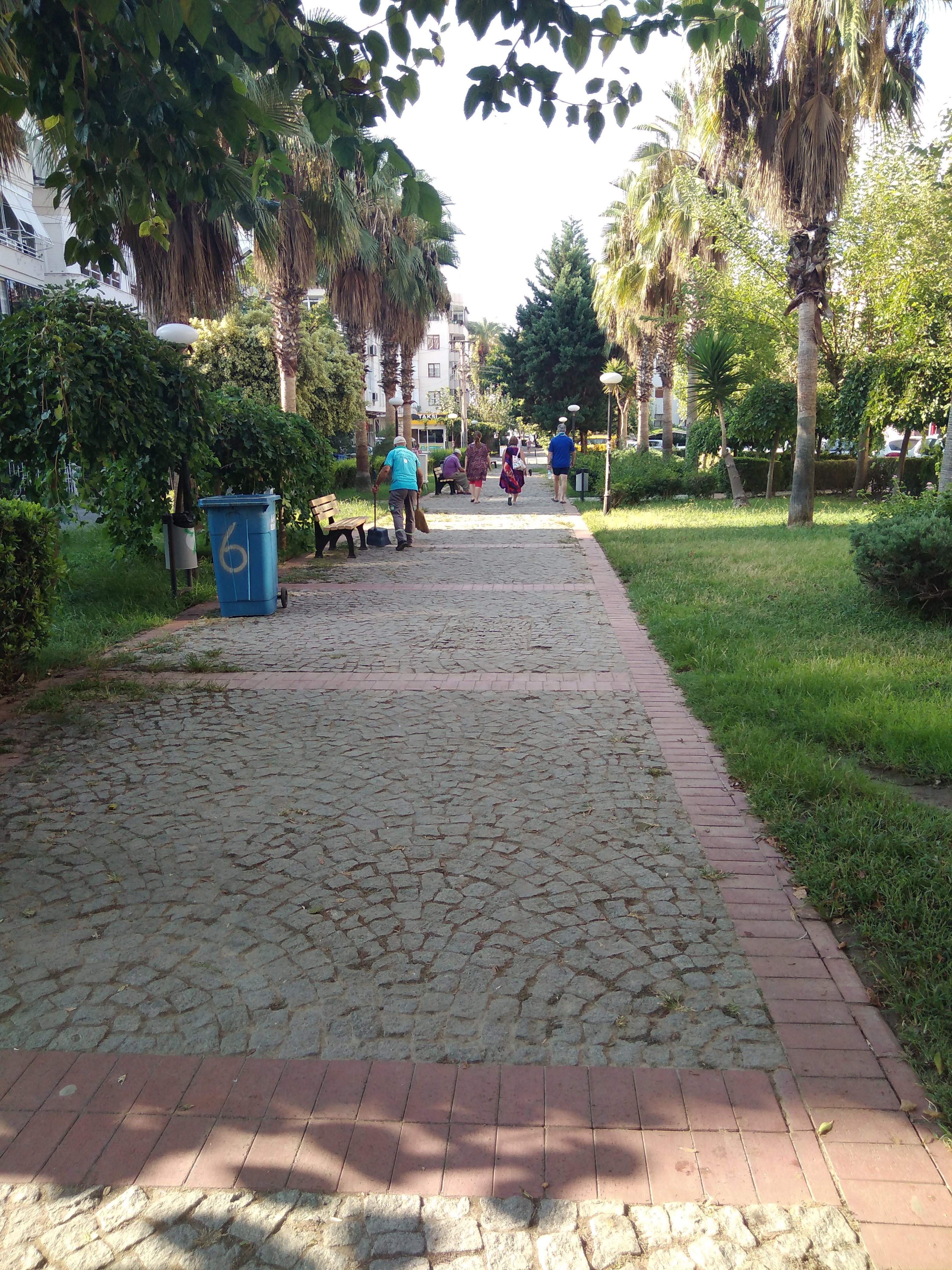 Isabella Aparthotel-泳池