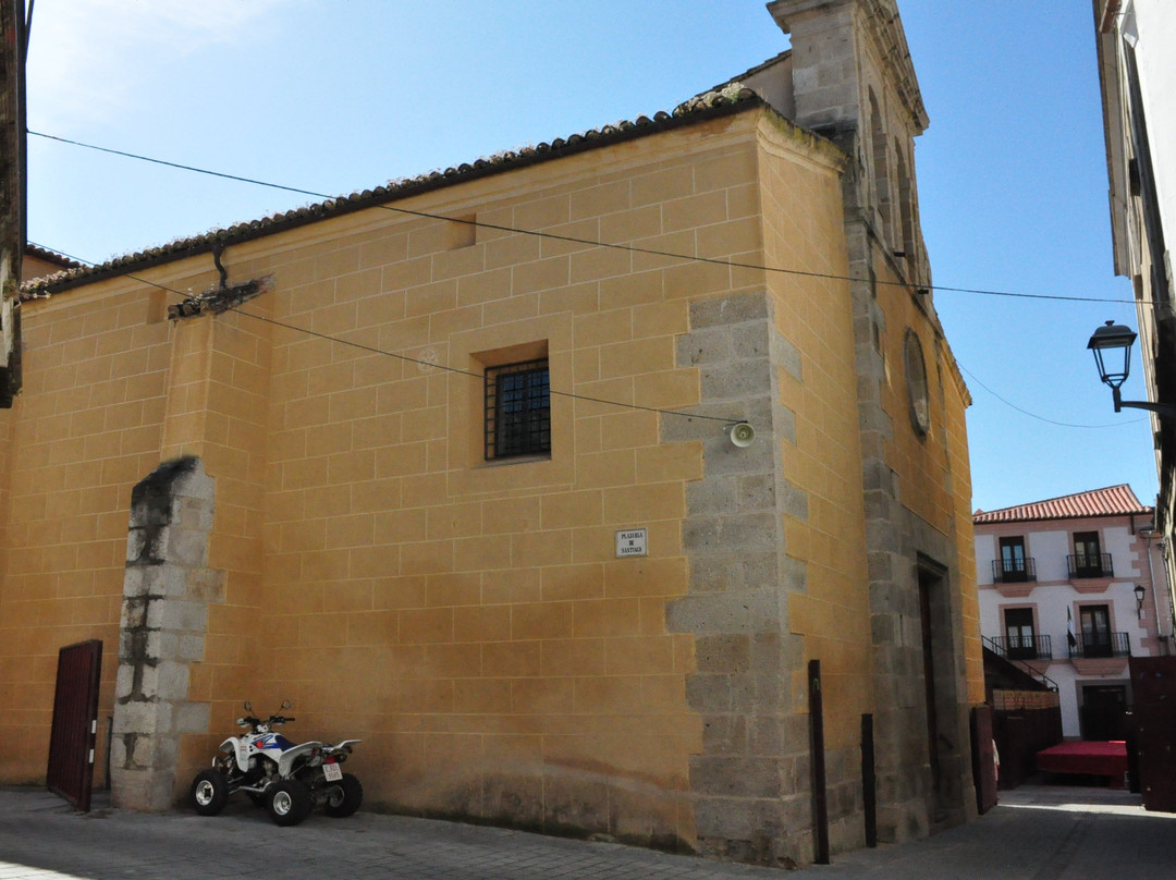 Iglesia de Santiago Apostol景点图片