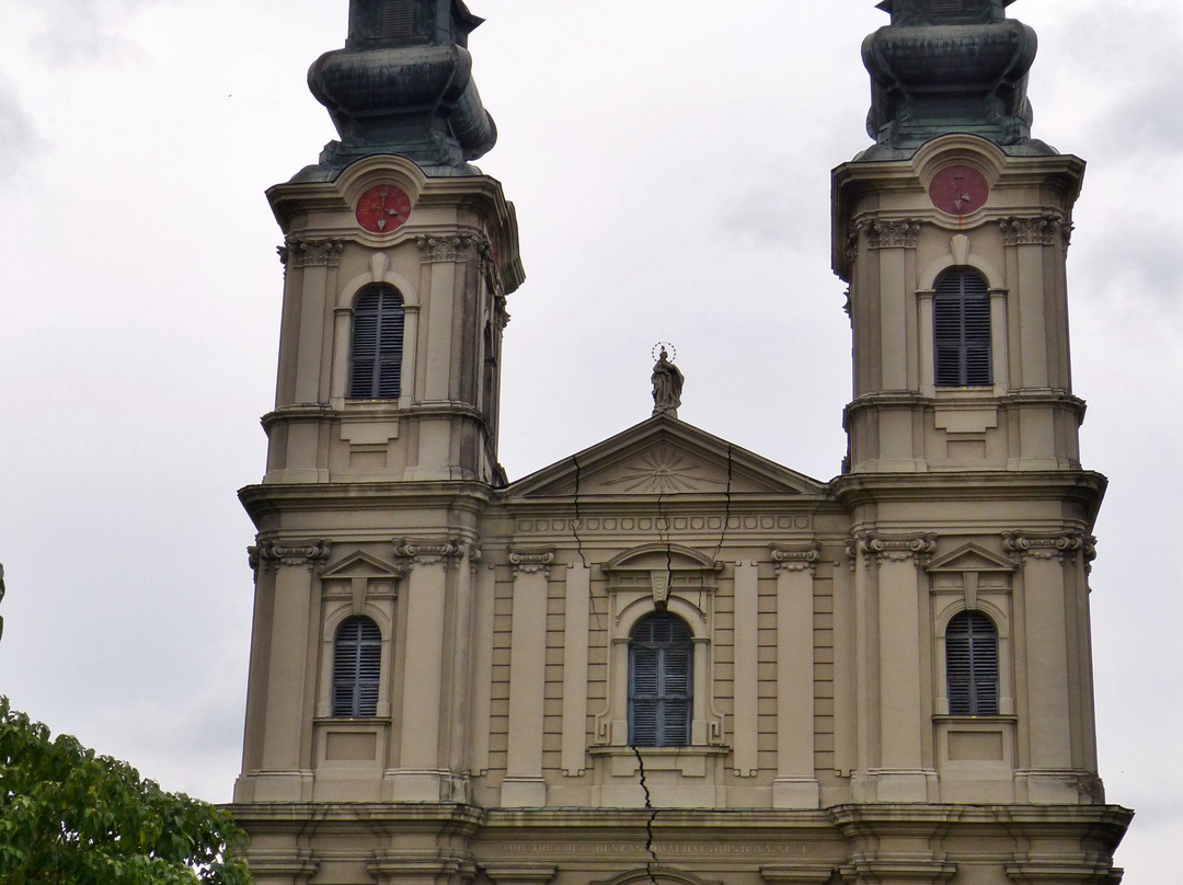 Cathedral of St. Teresa of Avila景点图片