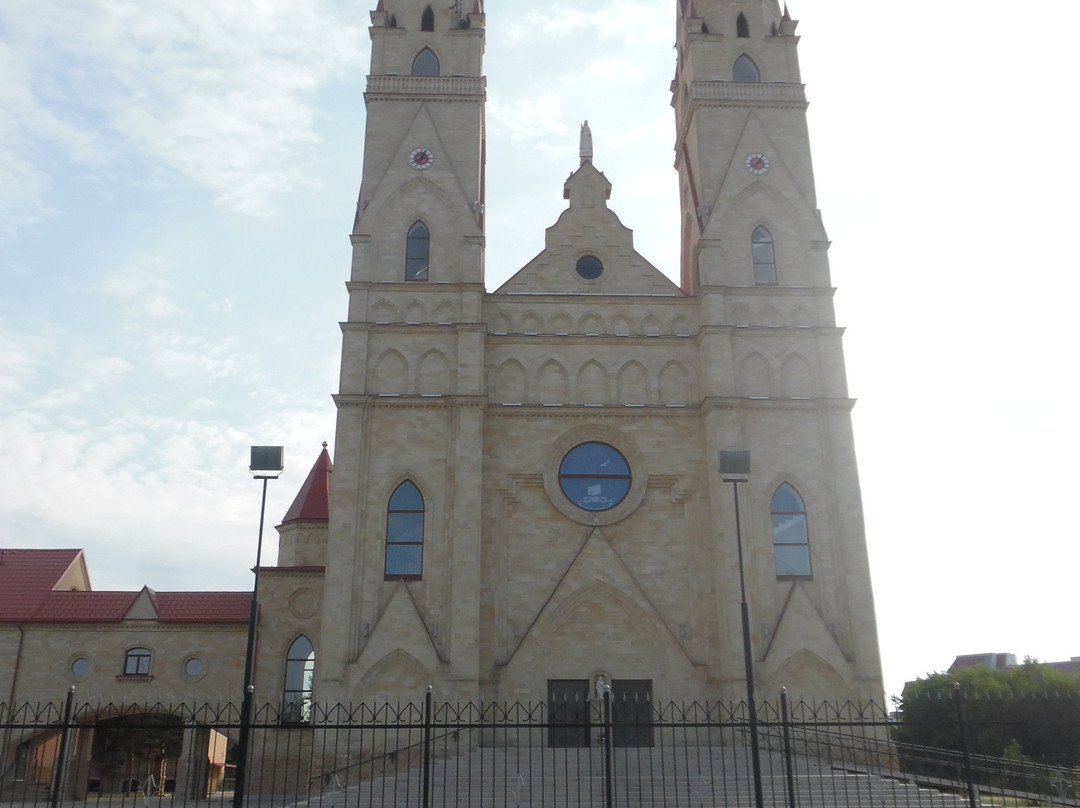 Cathedral of the Blessed Virgin Mary of Fatima-加拉干达必去景点