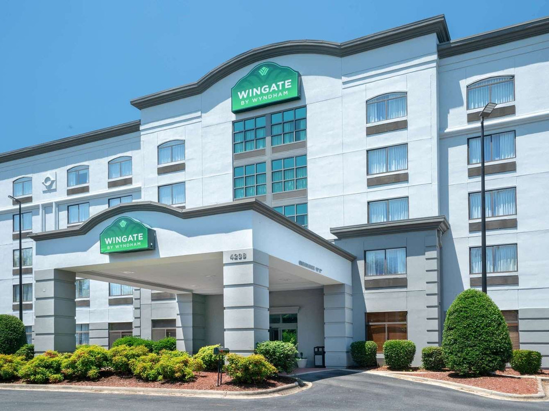 Wingate By Wyndham Charlotte Airport I-85/I-485主图