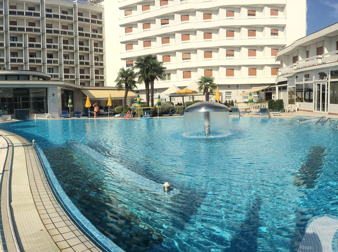 泰尔梅马可尼酒店主图