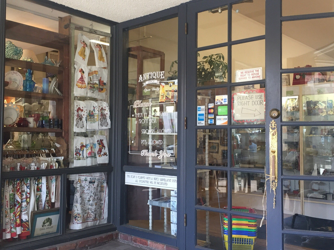 Orange Circle Antique Mall-橘子郡必去景点