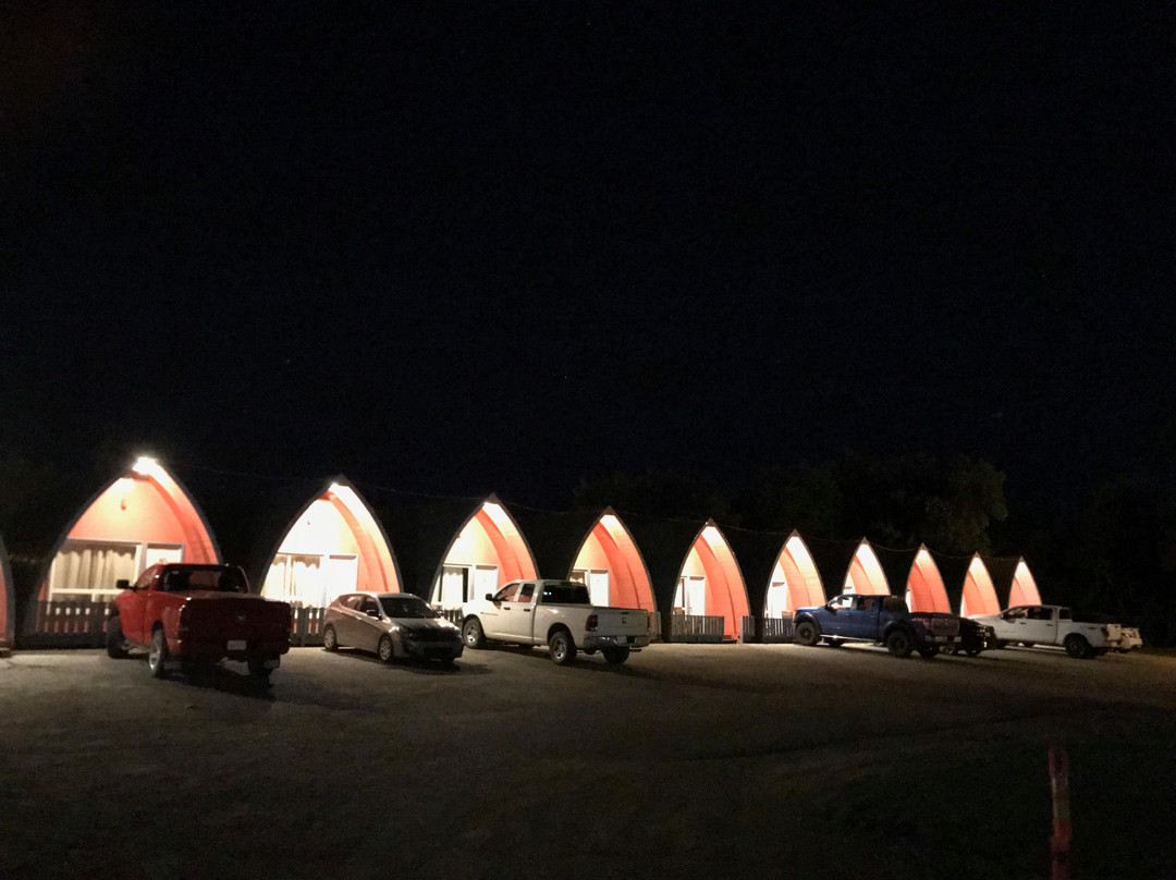 The Little Chalet Motel主图