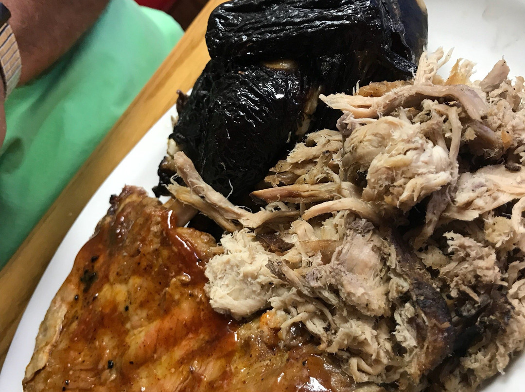 Crab Orchard餐馆和美食-Back Porch Smokehouse