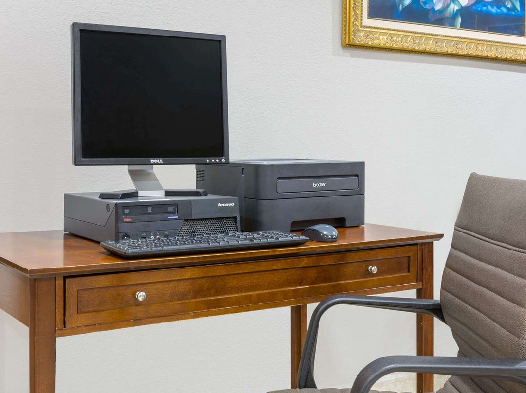 Days Inn by Wyndham Galliano la主图