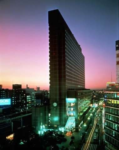 新宿王子大饭店主图
