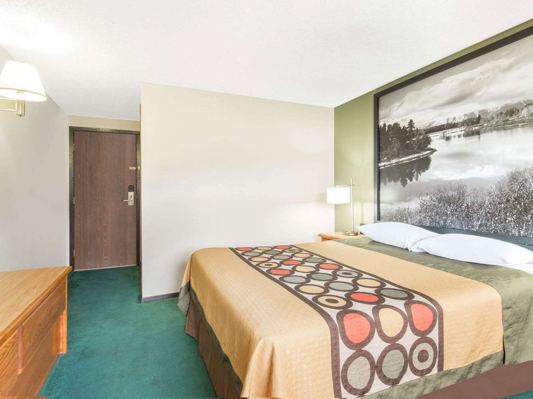 水牛城速8酒店主图