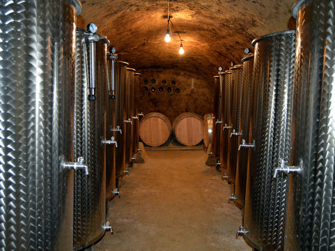Vinarstvo Zwinery-Zelovce必去景点