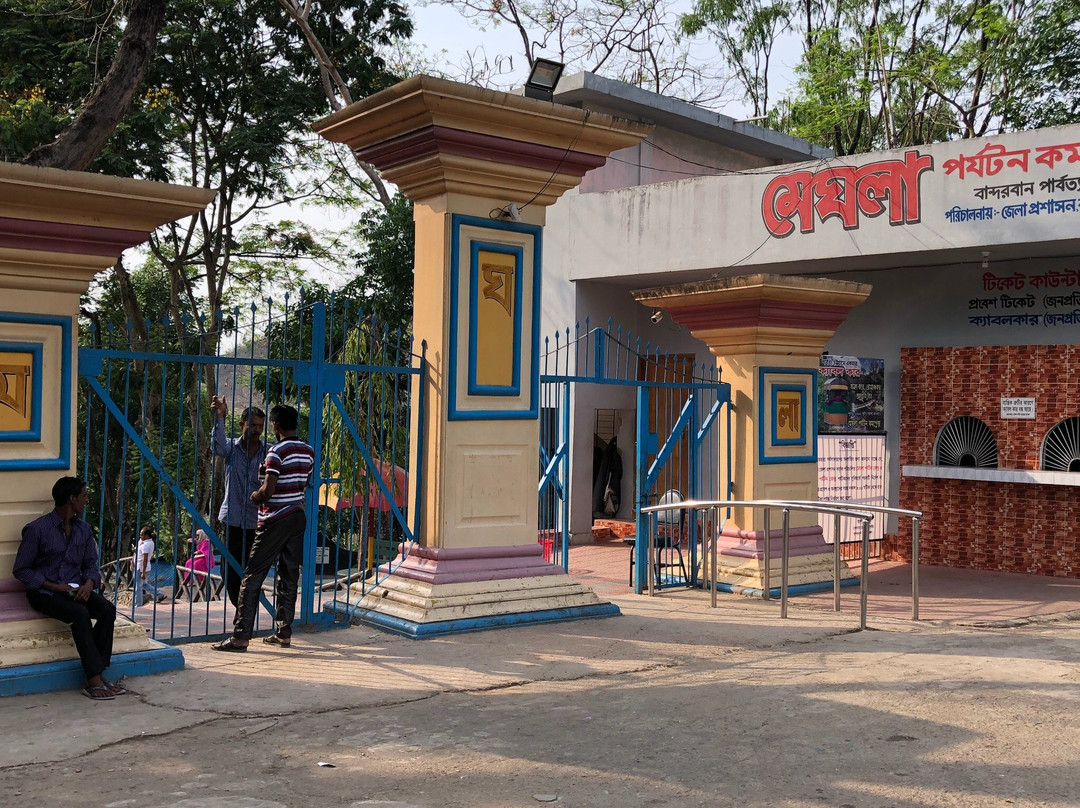 Meghla parjatan complex景点图片