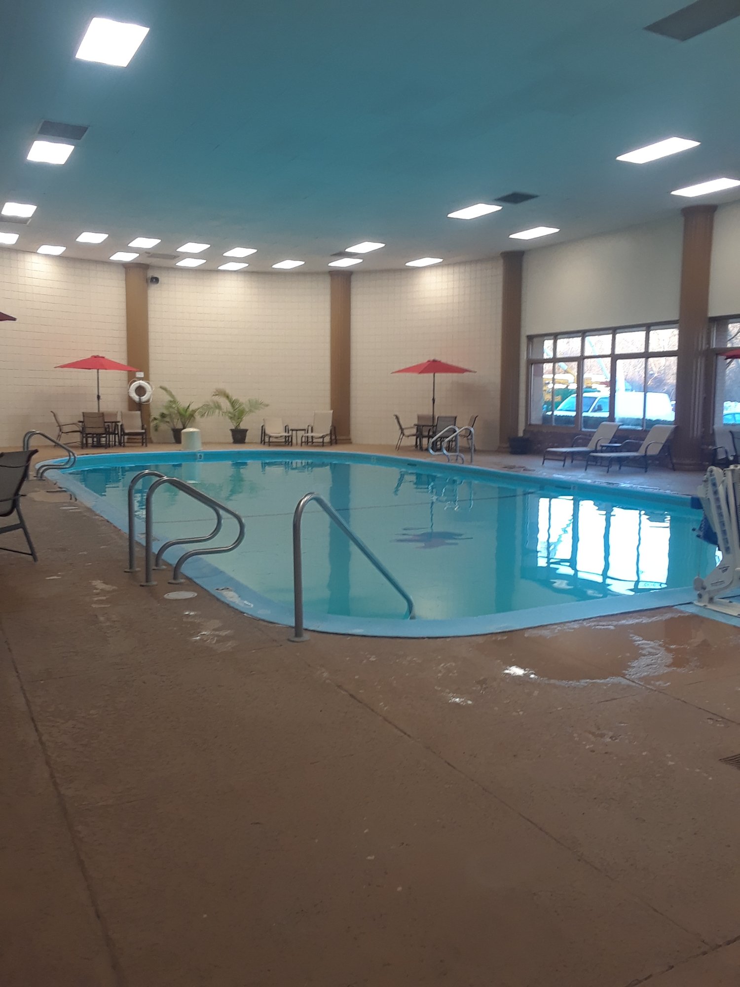 波士顿沃博恩红顶加客栈-泳池