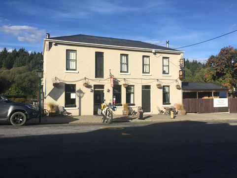 Ancient Briton Hotel主图