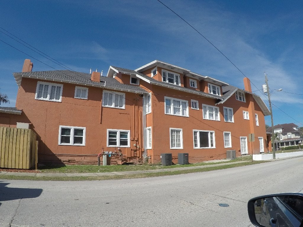 The Deland Hotel主图