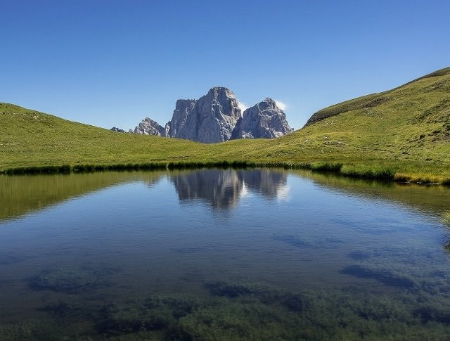 Lago delle Baste景点图片