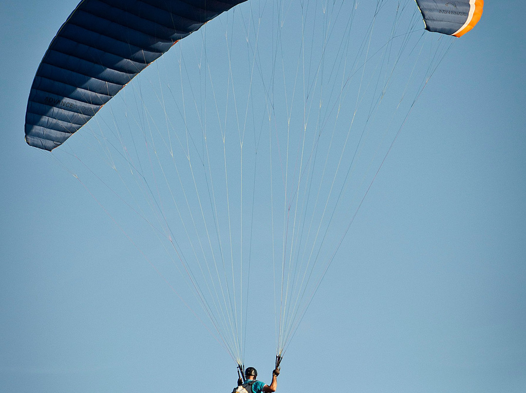 Air Born Parapente景点图片