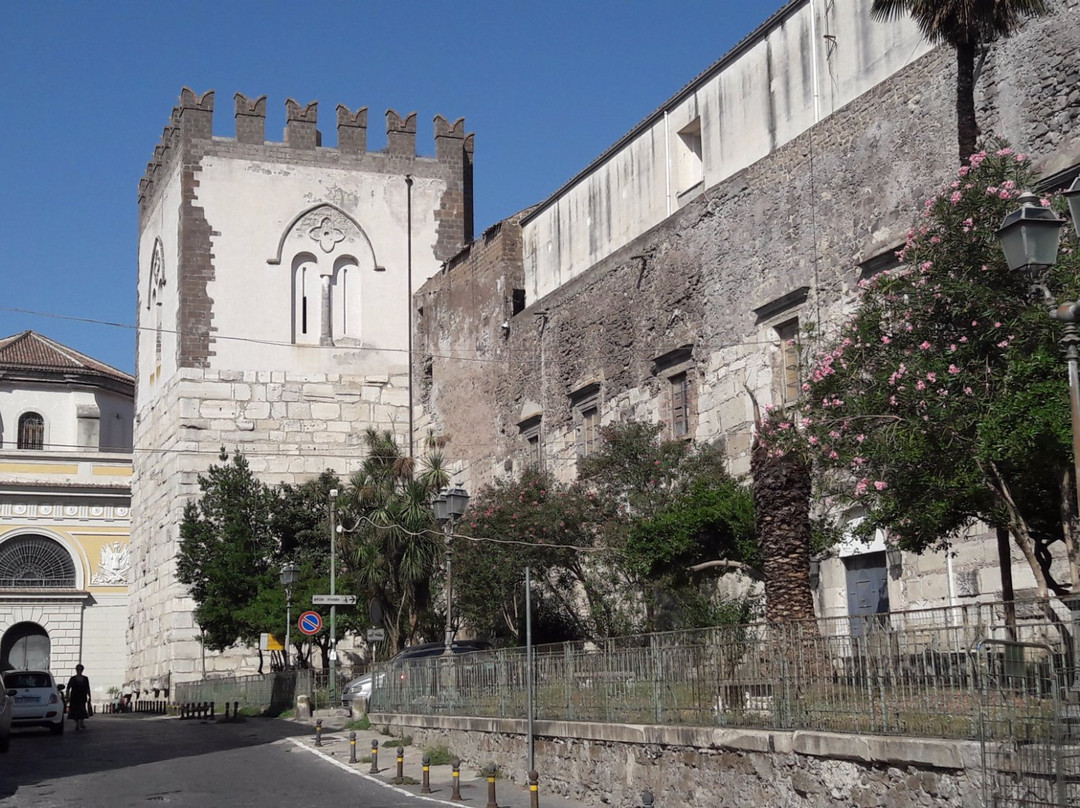 Castello delle Pietre o dei Principi Normanni景点图片
