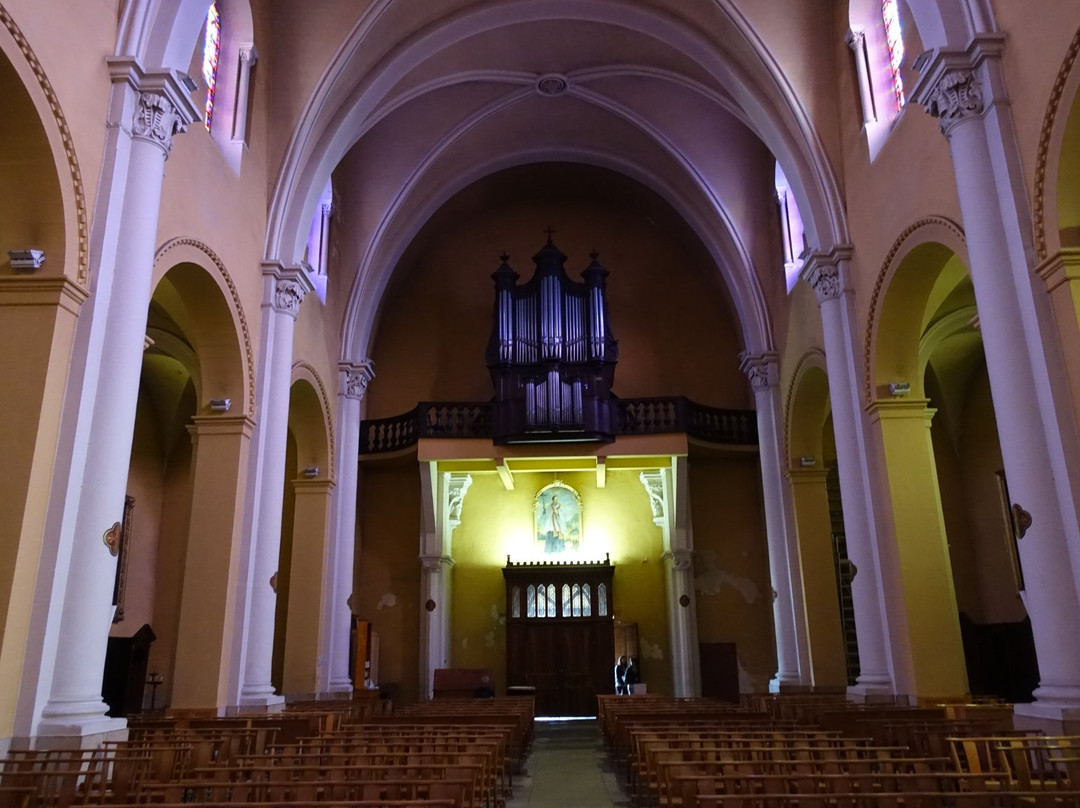 Eglise Saint Jean Baptiste景点图片