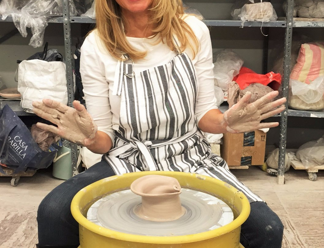 Clay Art Center Gallery景点图片