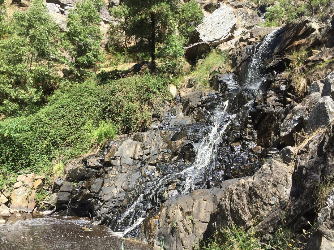 Ingalalla Falls景点图片