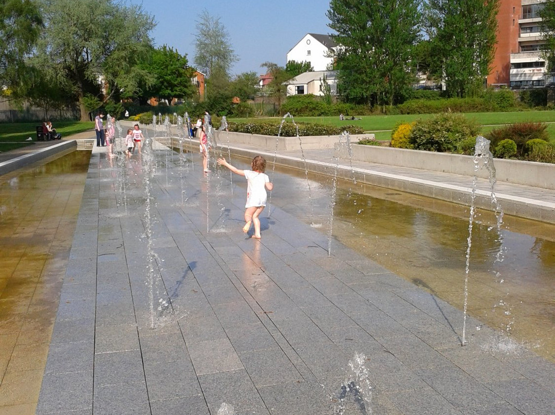Lloyd Town Park-Tullamore必去景点
