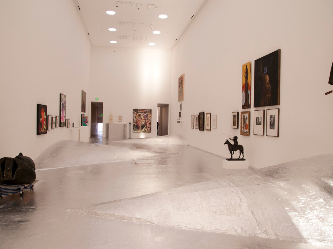 ESMoA-埃尔塞贡多必去景点