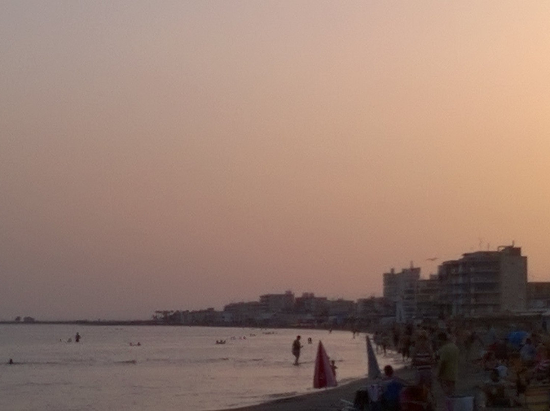 Playas Santa Pola Sombrillas景点图片