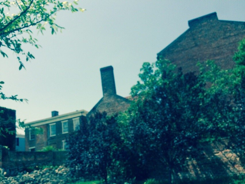 Trapezium House景点图片