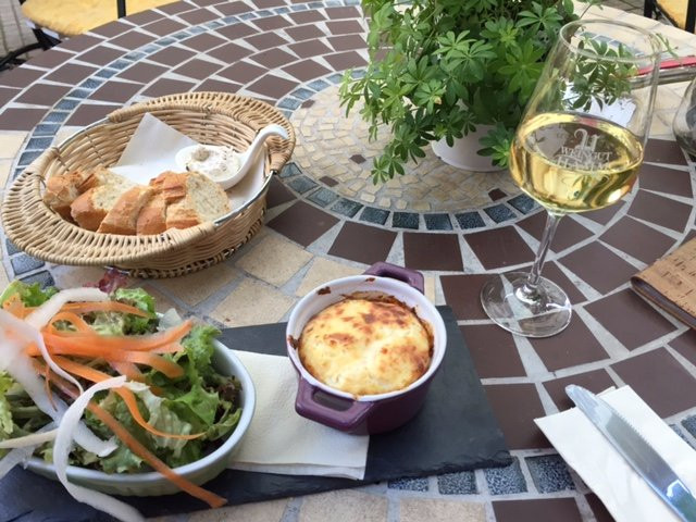 Oestrich-Winkel餐馆和美食-Gutsausschank Hamm