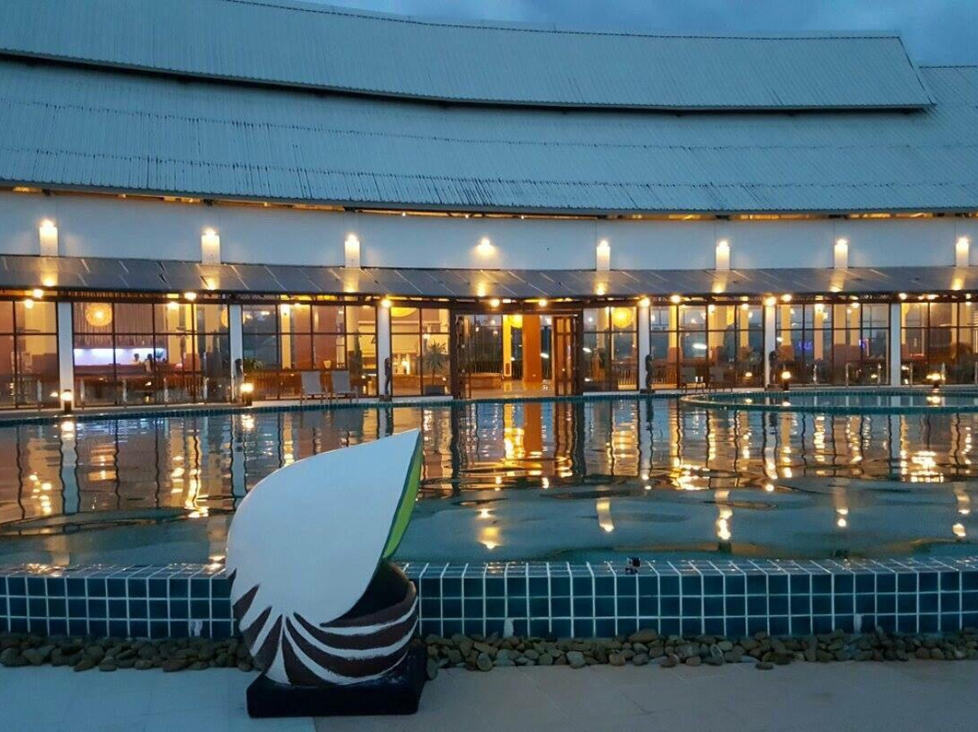 Pearl Laguna Resort主图