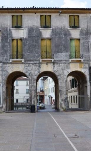 Piazzetta San Parisio-特雷维索必去景点
