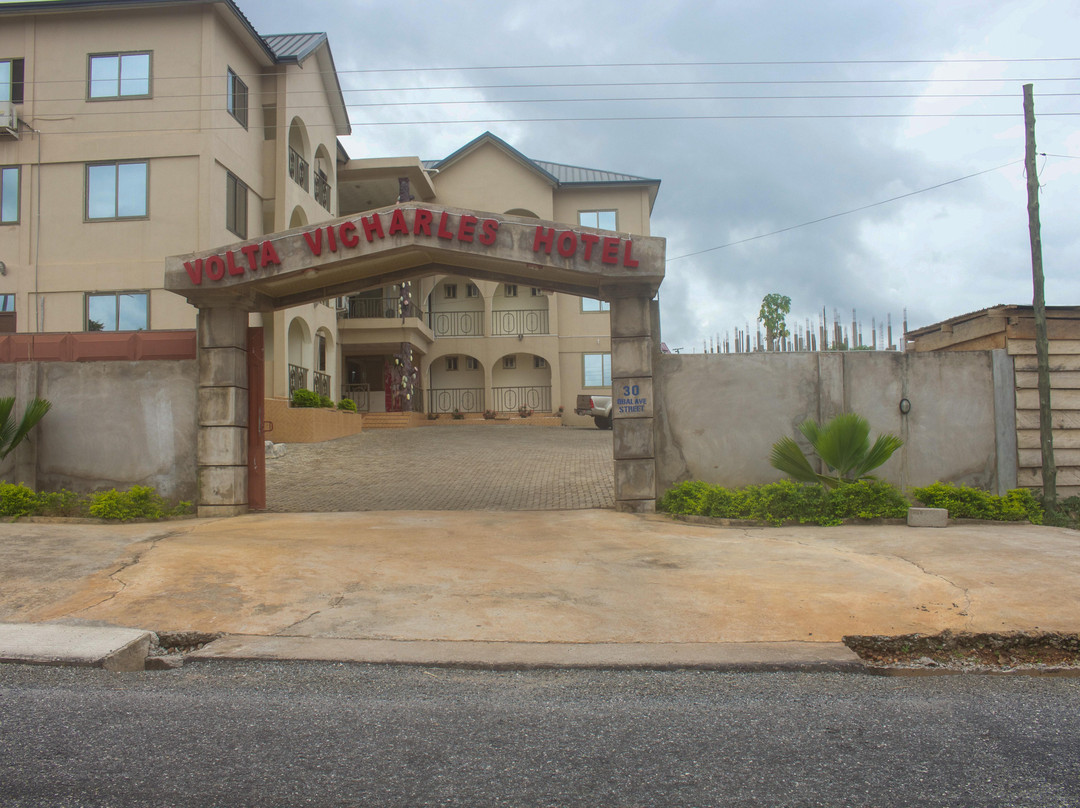 Volta Vicharles Hotel主图