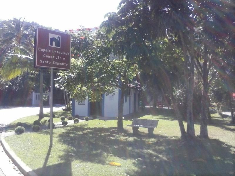Praia de Santiago旅游景点-Capela Imaculada Conceição e Santo Expedito