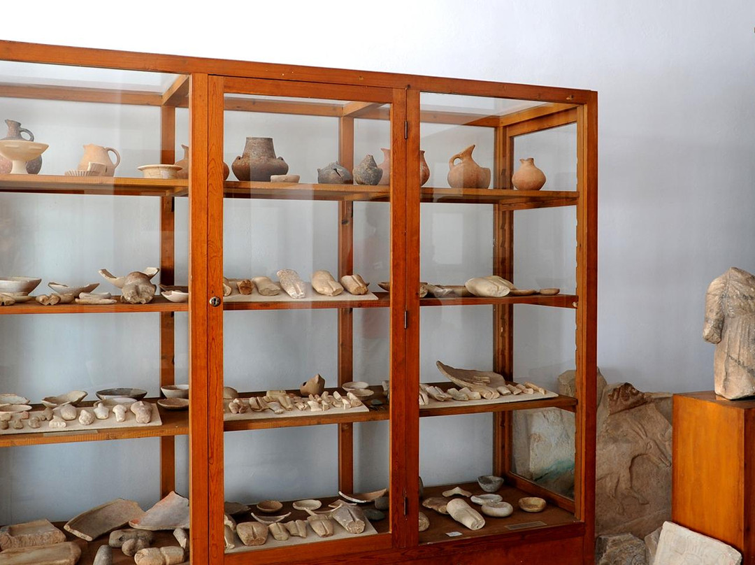 The Archaeological Museum of Apiranthos景点图片