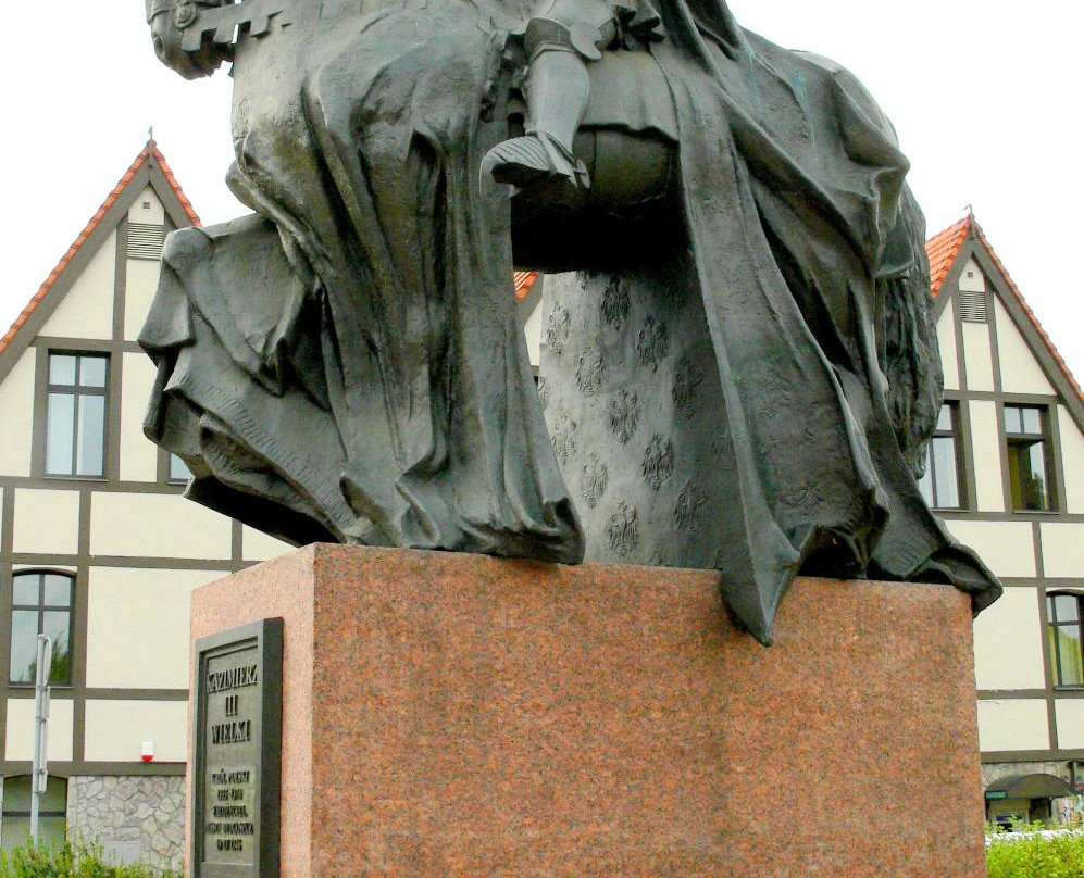 Pomnik króla Kazimierza Wielkiego景点图片