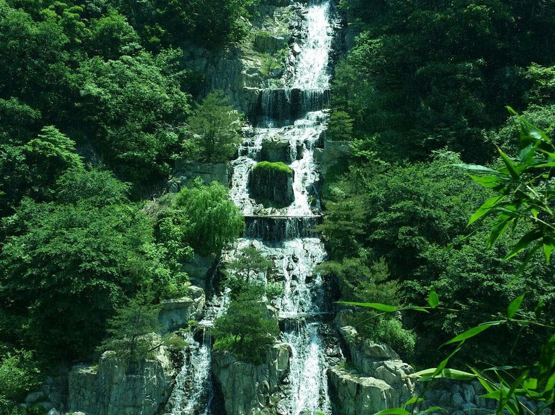 Piano Waterfall-南杨州市必去景点
