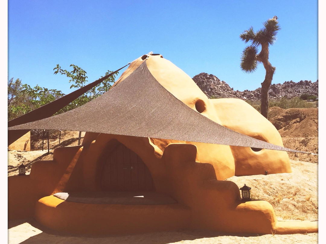 Bonita Domes