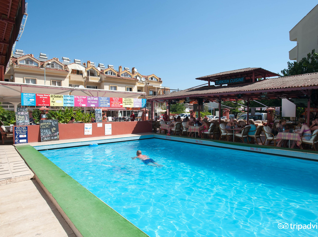 大索尔别墅公寓-Armutalan必去景点